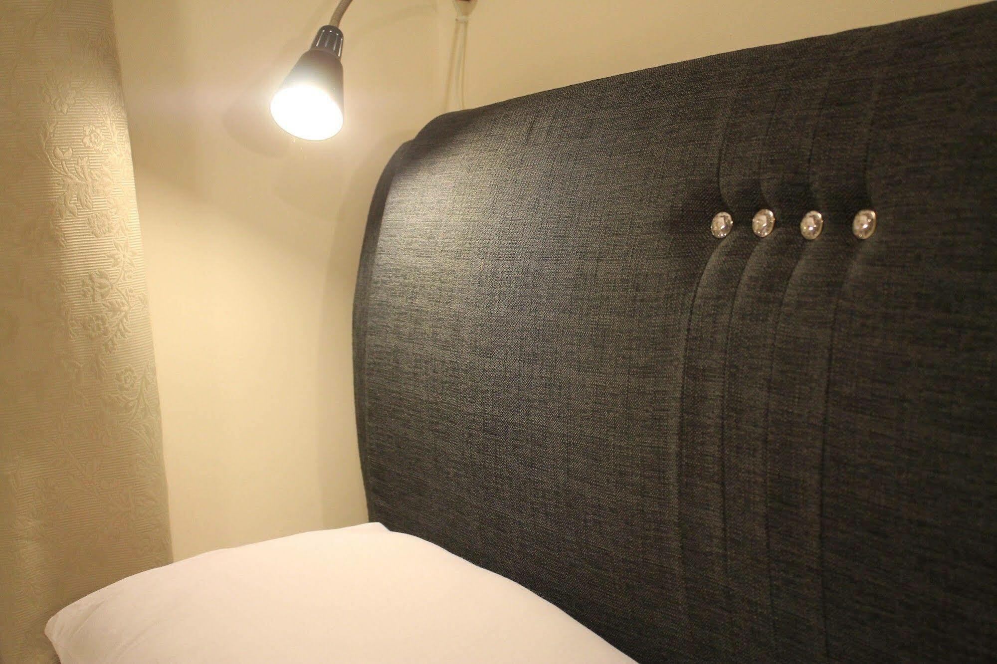 Goldbrick Hotel Bukit Bintang Kuala Lumpur Bagian luar foto