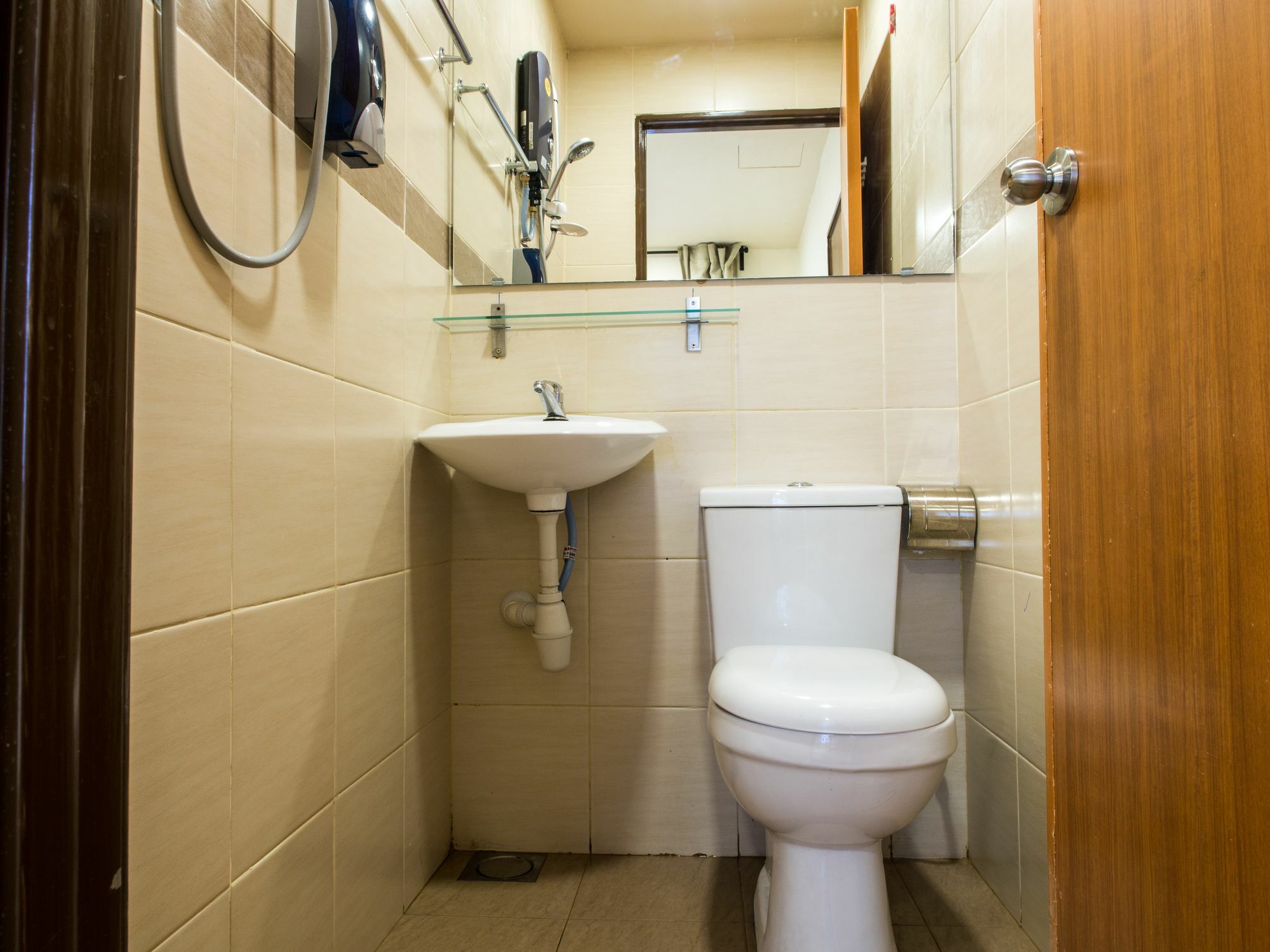 Goldbrick Hotel Bukit Bintang Kuala Lumpur Bagian luar foto